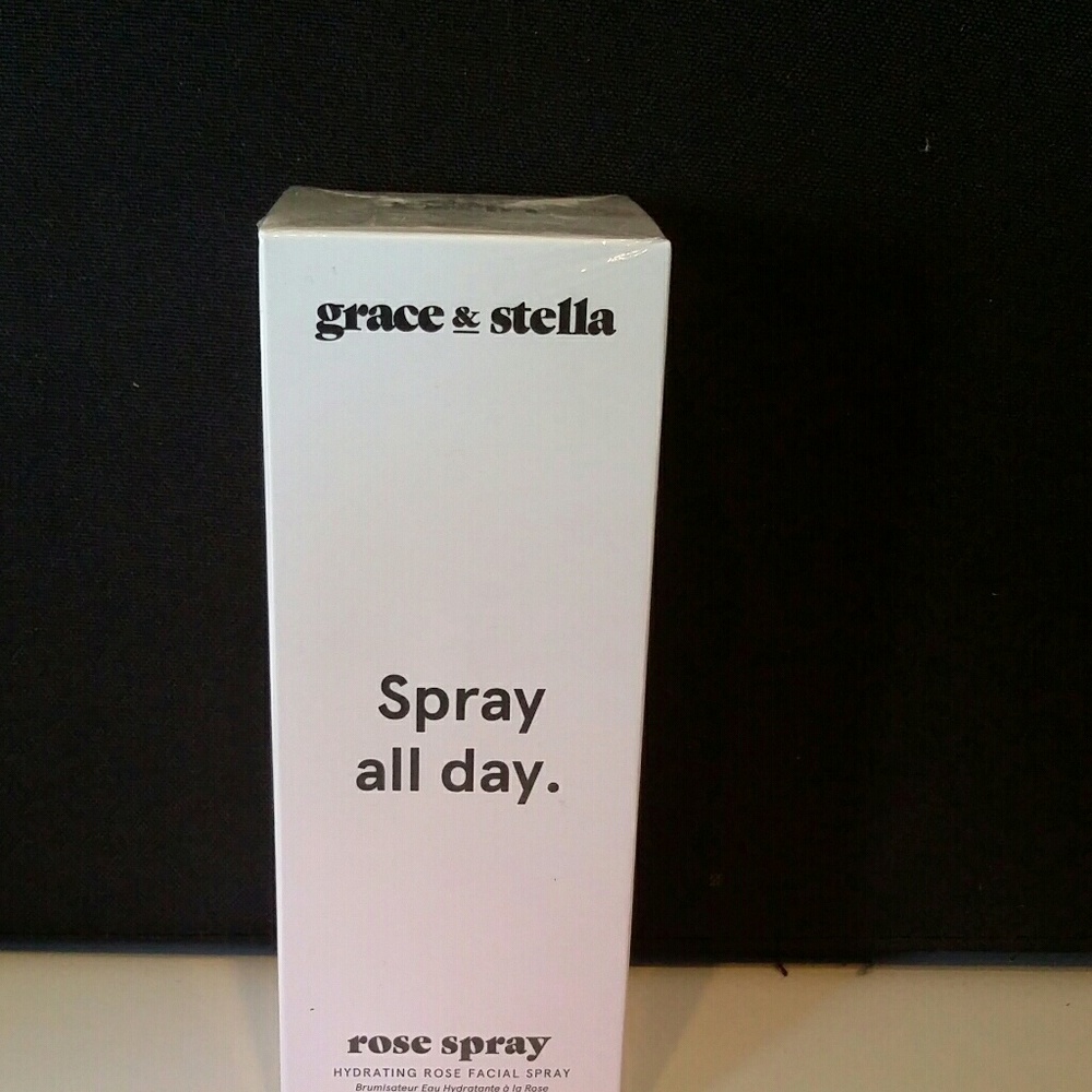 Grace & Stella Spray all day